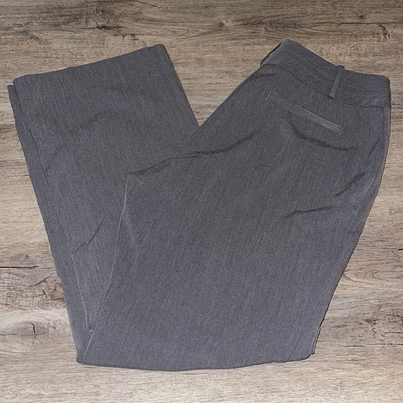 East 5th. Grey slacks size 12. - Picture 1 of 9